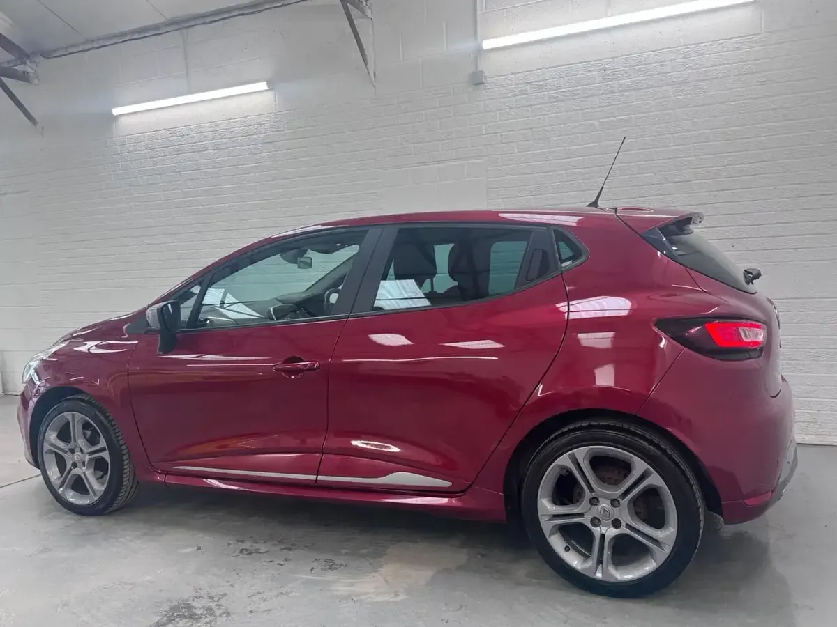 Used Renault Clio GT-Line 90 HP (66 kW) 2019 Red Hatchback