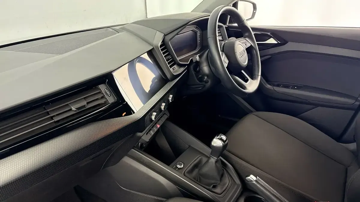 Used Audi A1 Sportback 2023 Mythos black Hatchback