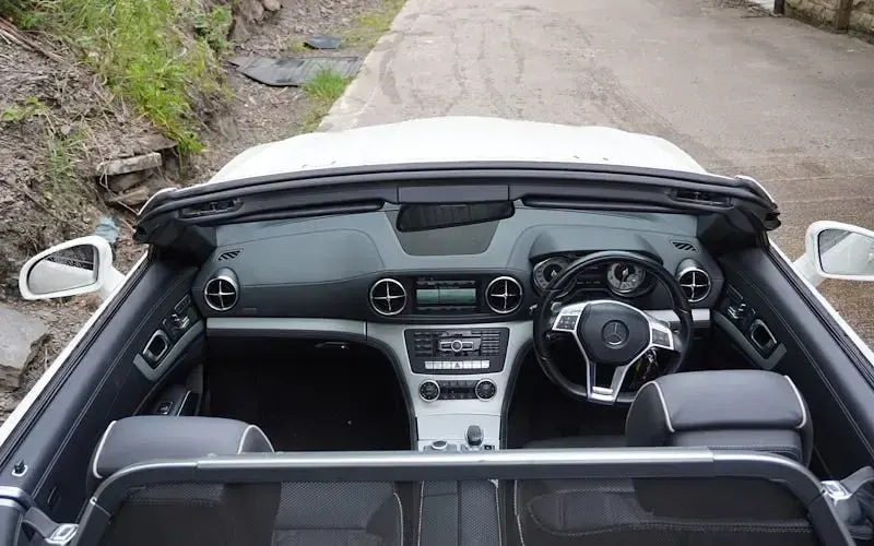 Used Mercedes SL350 AMG 306 HP (225 kW) 2013 White Cabriolet