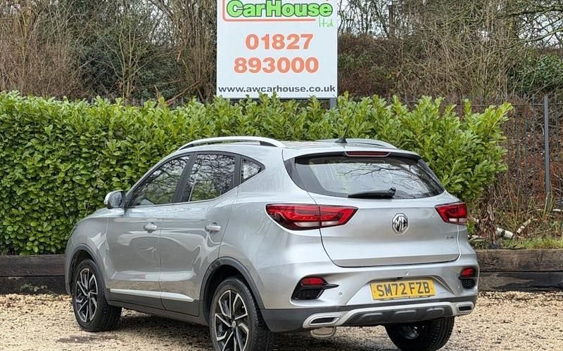 Used MG ZS Exclusive 111 HP (81 kW) 2024 Hatchback