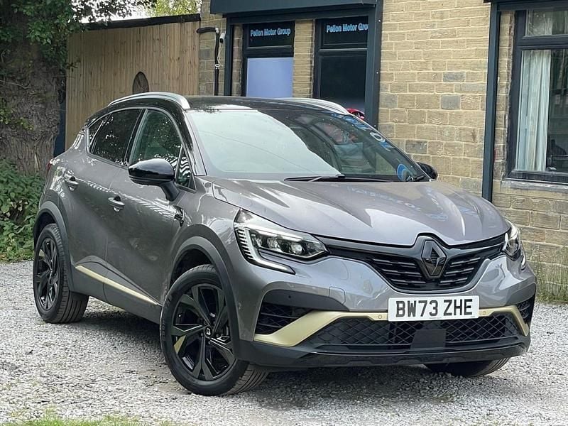 Grey/black Used 2024 Renault Captur Bose Edition SUV | £14,490 - Image 1/4