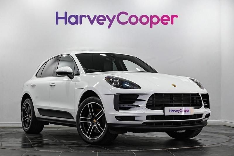Used 2019 Porsche Macan SUV | £35,490 (Good price) - Image 1/1