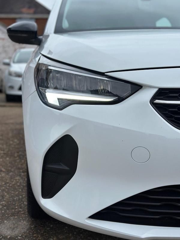 Used Vauxhall Corsa 2019 White Hatchback