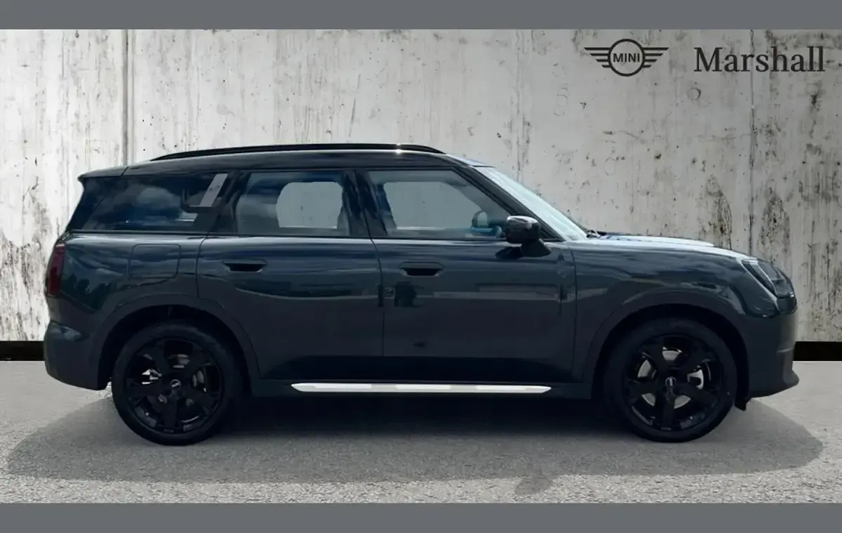 Used Mini Countryman Exclusive 168 HP (123 kW) 2025 Grey SUV