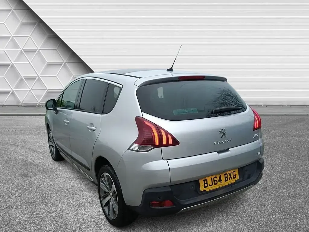 Used Peugeot 3008 Allure 2015 Silver Estate