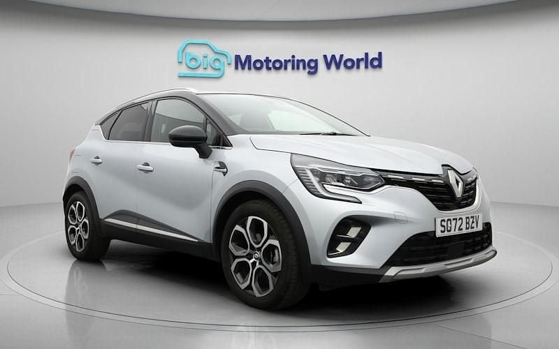 Used Renault Captur Techno 143 HP (105 kW) 2023 Grey/black SUV