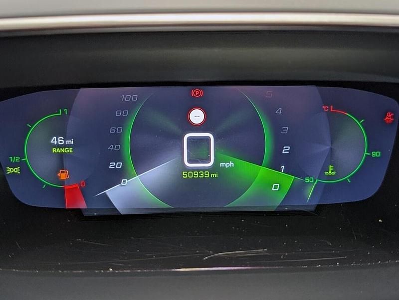 Used Peugeot 2008 Allure Premium 108 HP (79 kW) 2021 Grey SUV