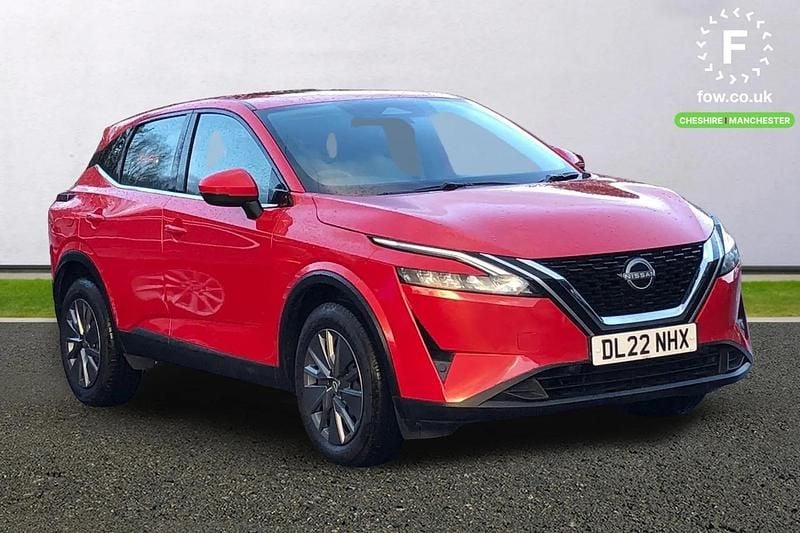 Red Used 2022 Nissan Qashqai Visia SUV | £12,399 (Super price) - Image 1/4