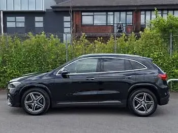 Used Mercedes GLA200 Executive 163 HP (119 kW) 2024 Black SUV