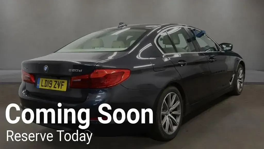 Used BMW 520 Comfort Edition 190 HP (139 kW) 2019 Grey Sedan