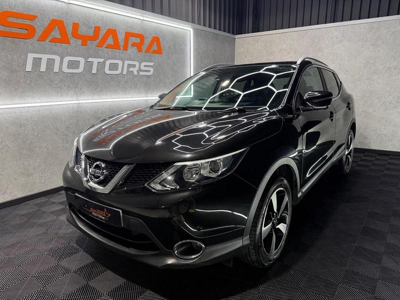 Used Nissan Qashqai N-TEC 110 HP (80 kW) 2015 Black SUV
