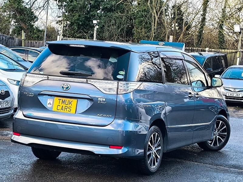 Used Toyota Estima Hybrid 2013 Blue MPV