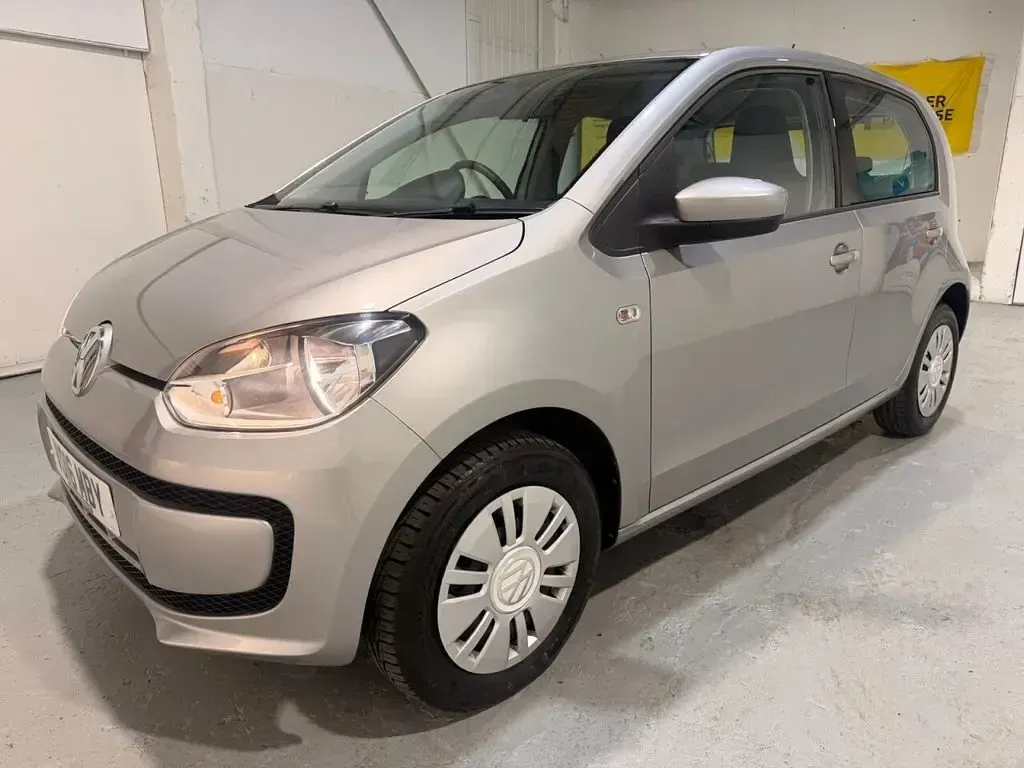 Used VW up! move up! 60 HP (44 kW) 2016 Silver Hatchback