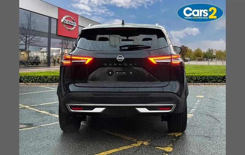 New Nissan Qashqai N-Connecta 138 HP (101 kW) 2025 Black SUV