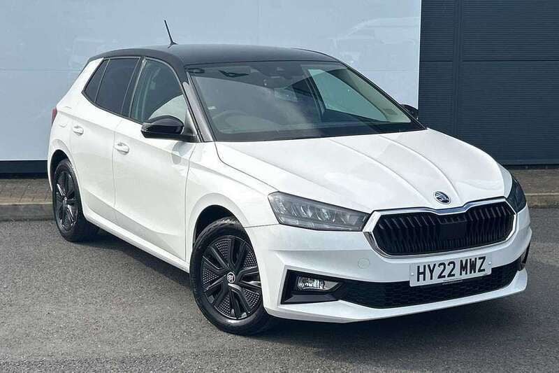 White Used 2022 Skoda Fabia Colour Edition Hatchback | £15,995 (Fair price) - Image 1/4
