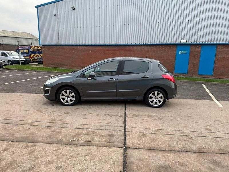Second-hand Peugeot 308 Active 2013 Gri Hatchback