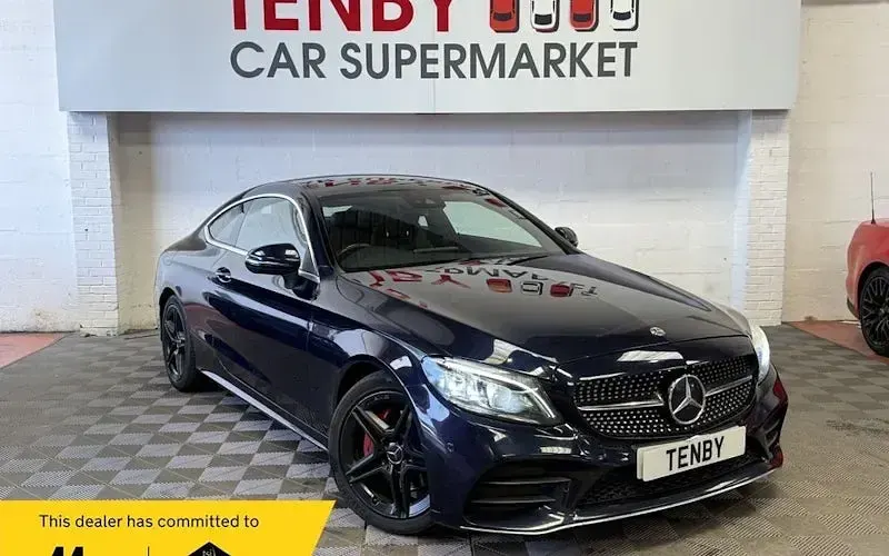 Used Mercedes C220 AMG Line Premium 194 HP (142 kW) 2018 Coupe