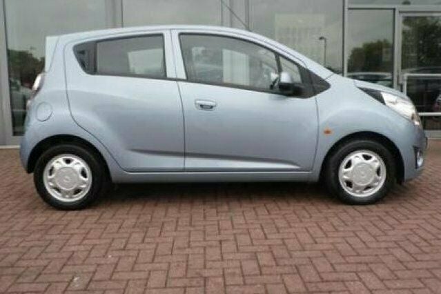 Used Chevrolet Spark 2011 Hatchback