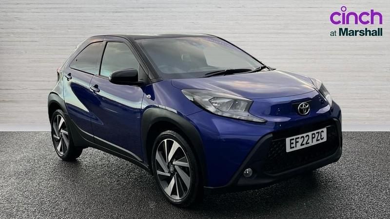 Used Toyota Aygo X 72 HP (52 kW) 2022 Blue SUV