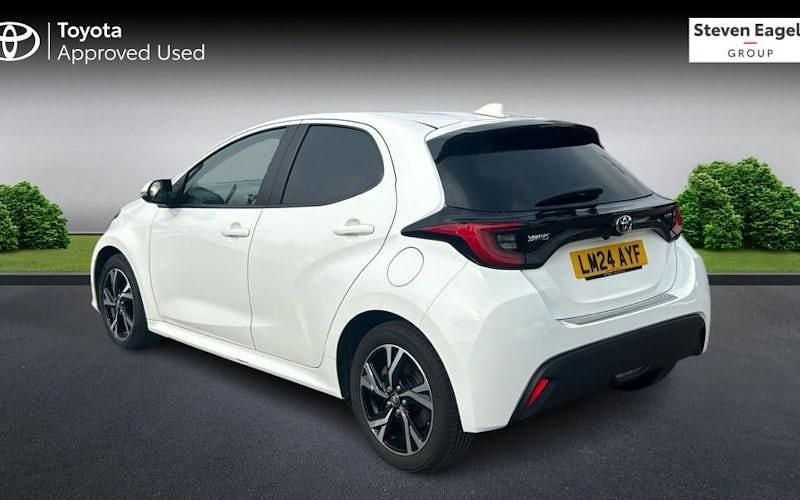 Used Toyota Yaris Hybrid Design 116 HP (85 kW) 2026 Hatchback