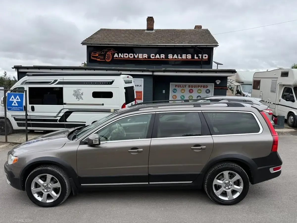 Used Volvo XC70 SE Lux 2008 Grey Estate