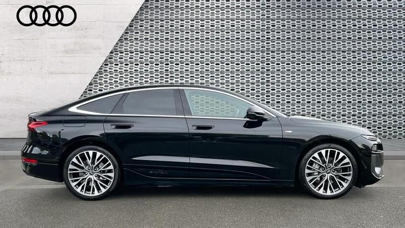 Used Audi A6 e-tron S-Line 314 kW (428 HP) 2025 Black Estate