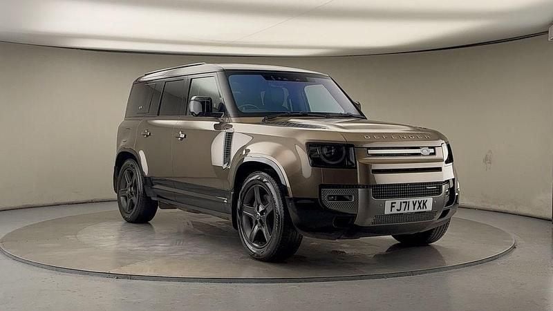 Gondwana stone Used 2021 Land Rover Defender SE Dynamic SUV | £47,200 (Good price) - Image 1/4