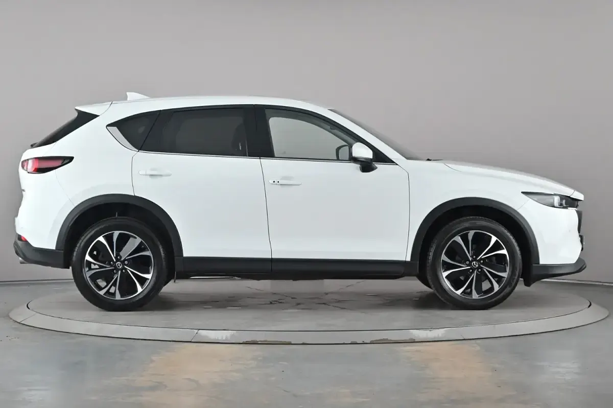 Used Mazda 6 Inclusive 165 HP (121 kW) 2022 White SUV