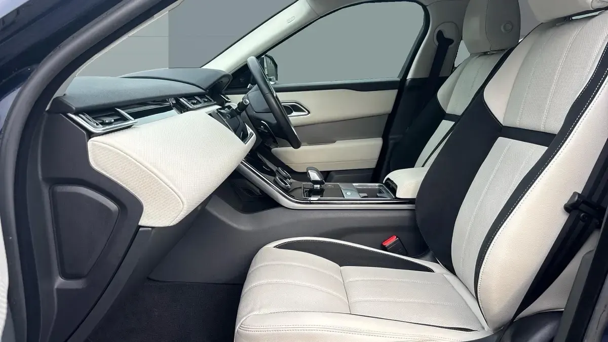 Used Land Rover Range Rover Velar S 204 HP (150 kW) 2022 Blue SUV