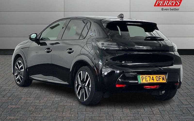 Second-hand Peugeot e-208 GTi 116 kW (158 CP) 2025 Hatchback