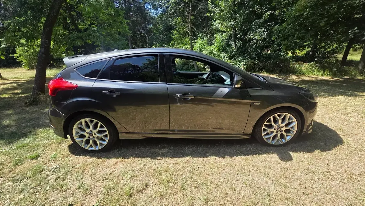 Used Ford Focus ST-Line 2017 Grey Hatchback