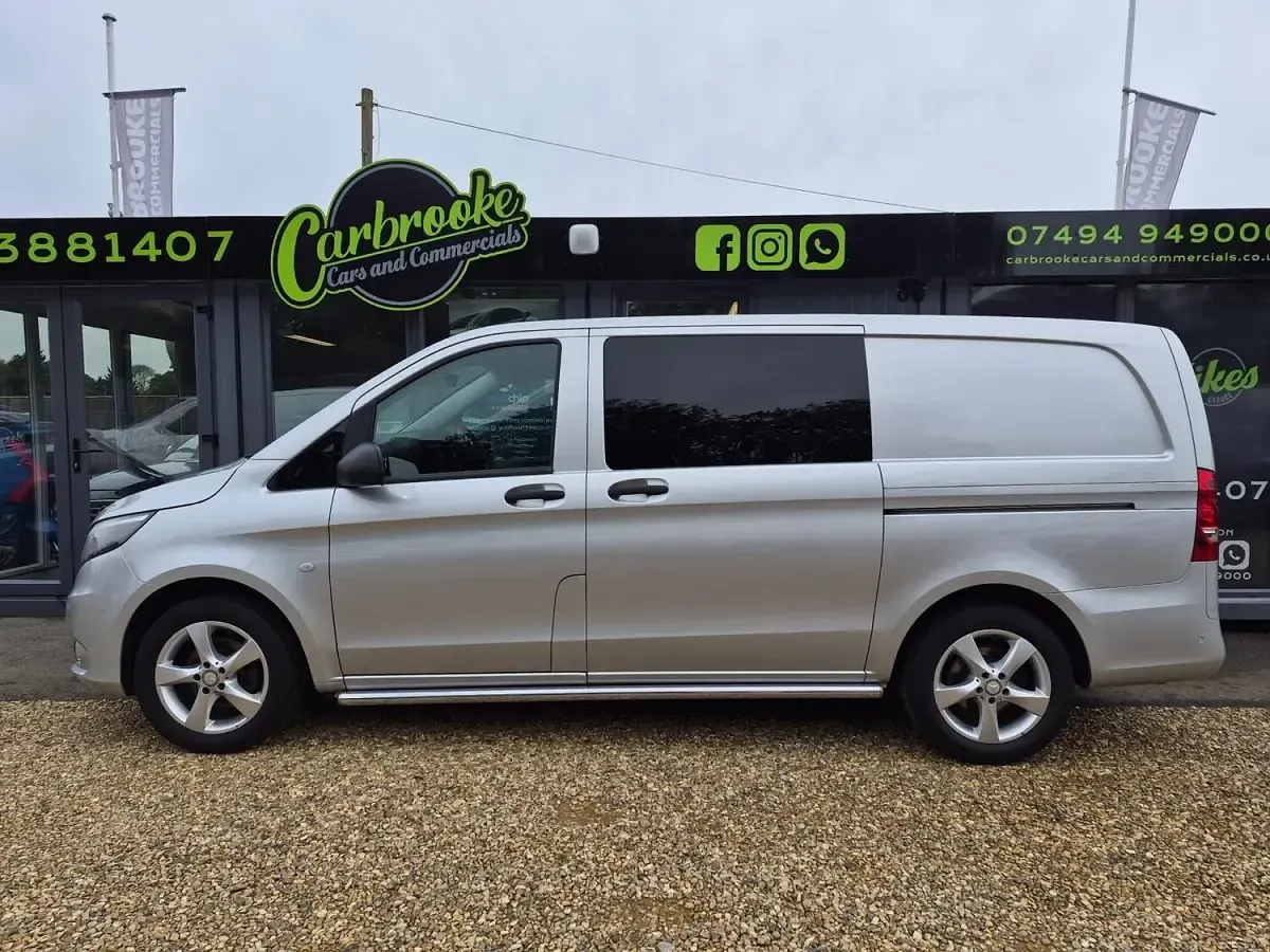 Used Mercedes Vito 161 HP (118 kW) 2017 Silver Van