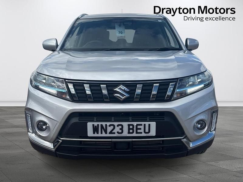 Usado Suzuki Vitara SZ-T 129 HP (94 kW) 2023 Prateado SUV