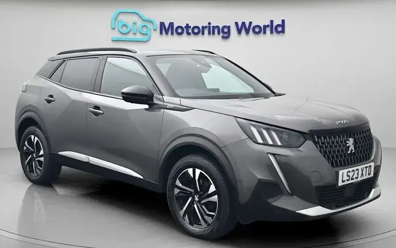 Used Peugeot 2008 GT 131 HP (96 kW) 2023 SUV