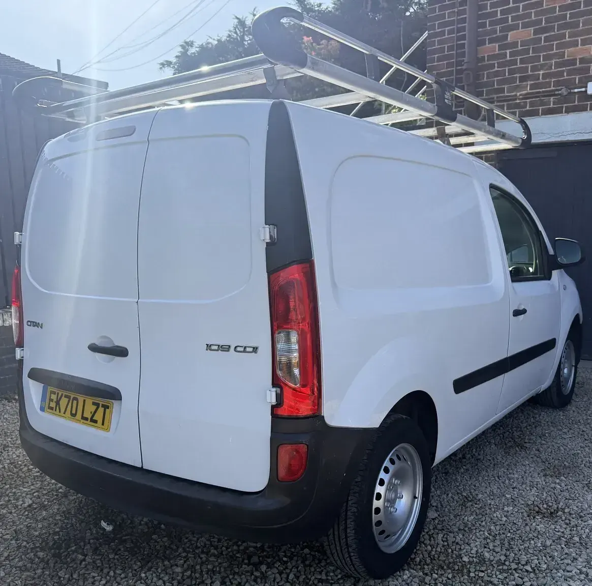 Used Mercedes Citan 109 94 HP (69 kW) 2020 White MPV