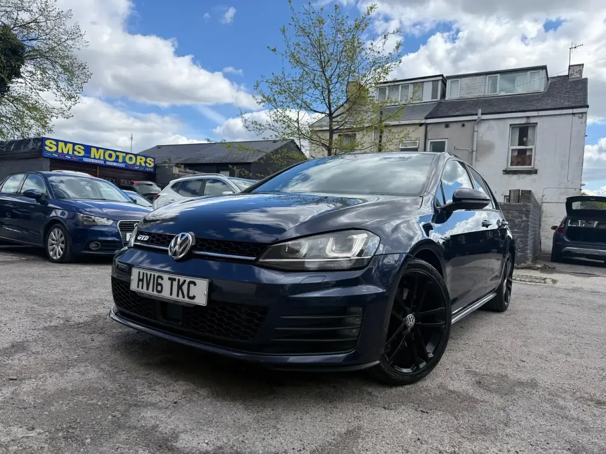 Used VW Golf VII GTD 2016 Blue Hatchback
