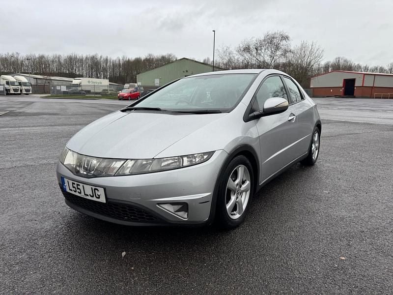 Silver Used 2009 Honda Civic SE Hatchback | £1,999 (Good price) - Image 1/4