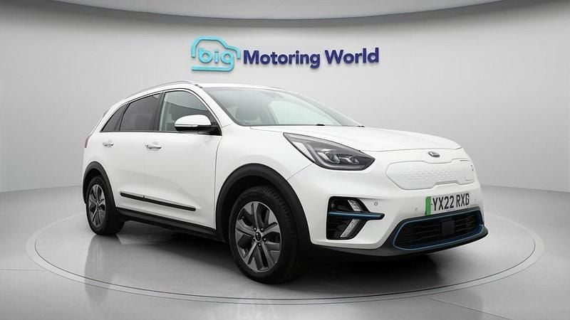 Used Kia e-Niro 147 kW (201 HP) 2022 SUV