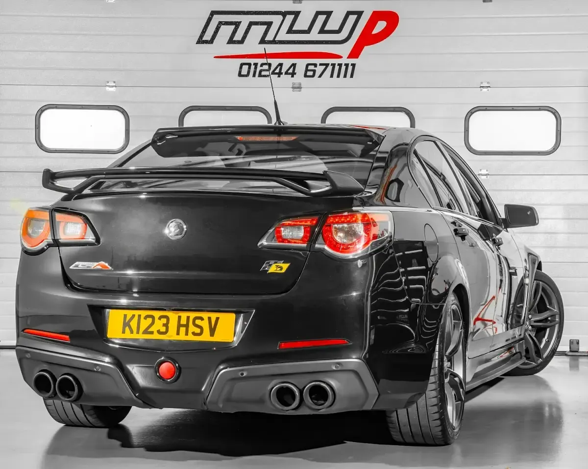 Used Vauxhall VXR8 900 HP (661 kW) 2015 Black Sedan
