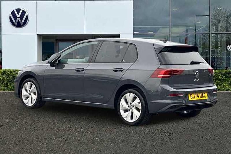 Used VW Golf VIII 150 HP (110 kW) 2024