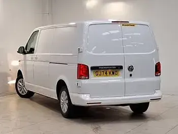 Used VW T7 Highline 2024 White Van