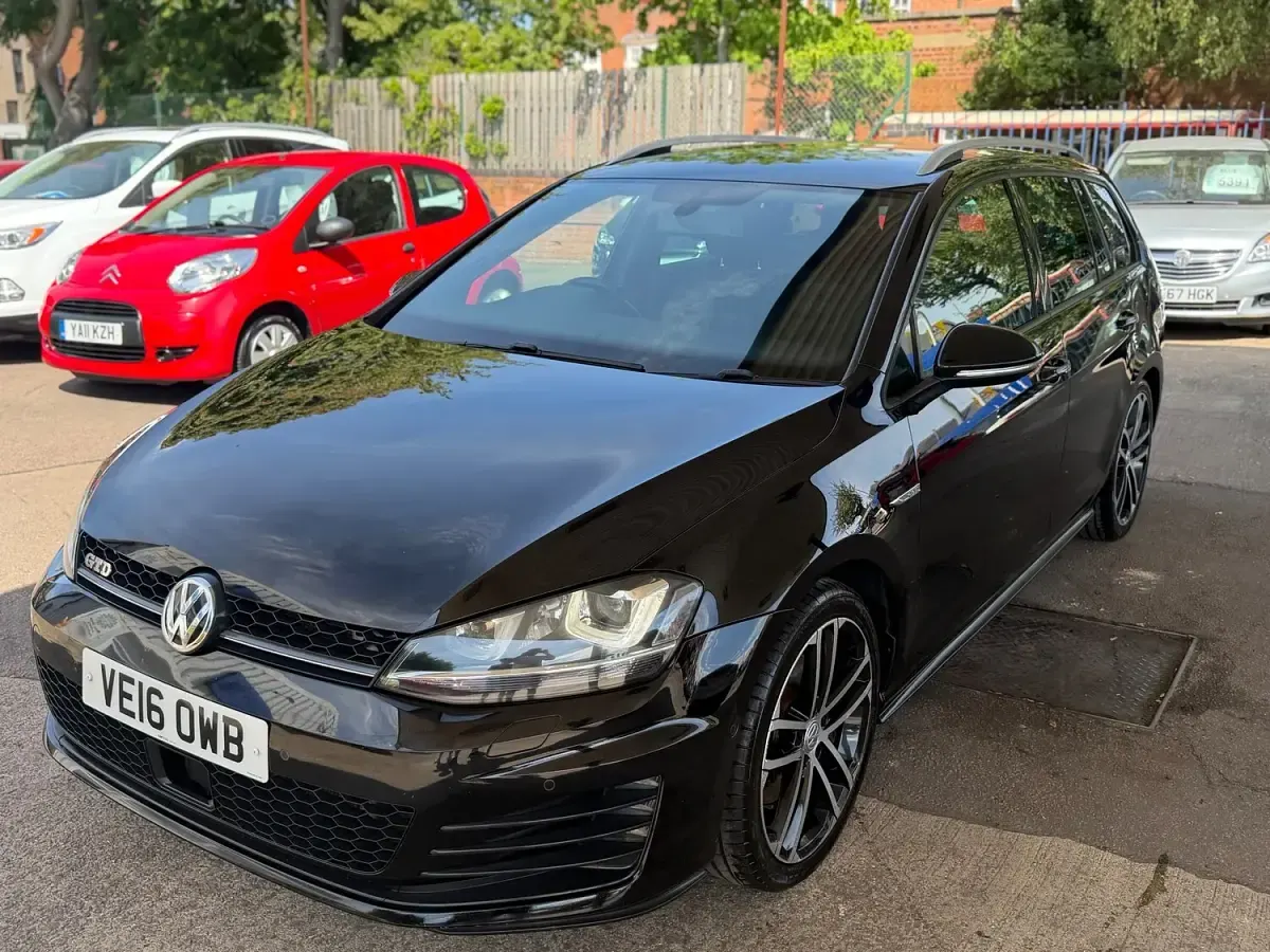 Used VW Golf VII GTD 2016 Black Estate