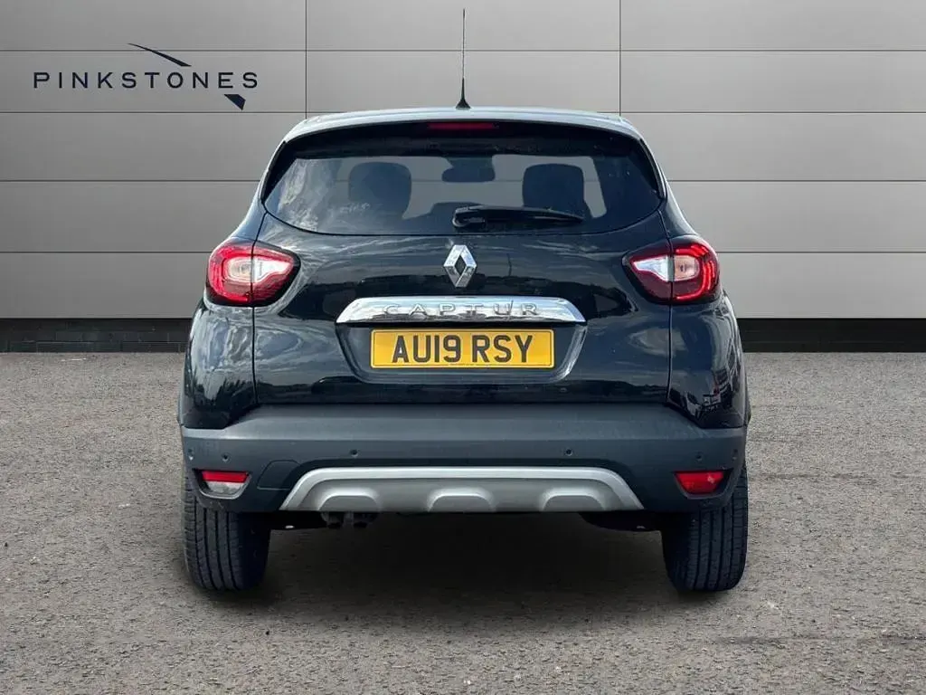 Used Renault Captur Techno 2019 Black SUV