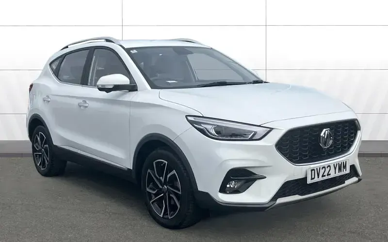 Używany MG ZS Exclusive 111 KM (81 kW) 2024 SUV