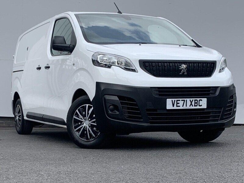White Used 2022 Peugeot Expert Premium Van | £13,750 (Good price) - Image 1/3