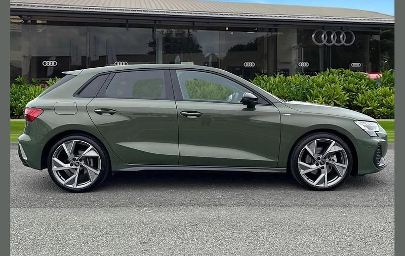 Used Audi A3 Black Edition 147 HP (108 kW) 2025 Green Hatchback