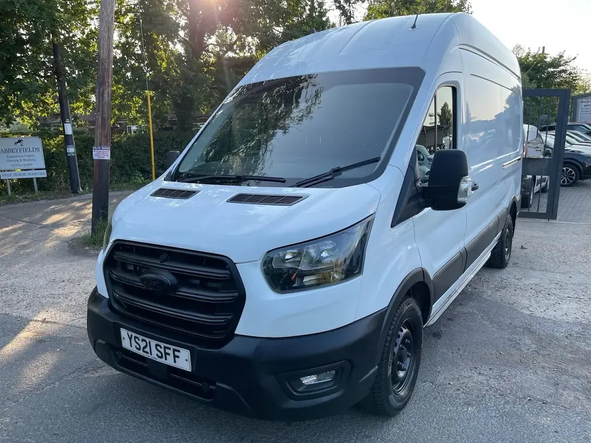 Used Ford Transit S 130 HP (95 kW) 2021 White Van