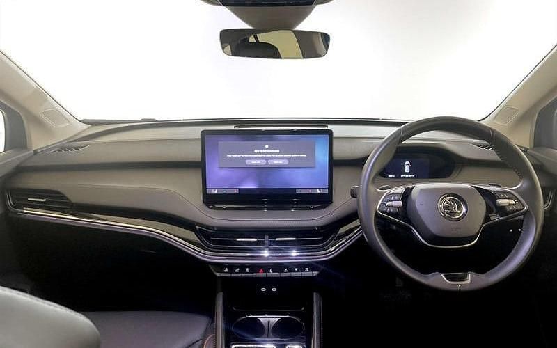 Used Skoda Enyaq iV 210 kW (286 HP) 2025 SUV