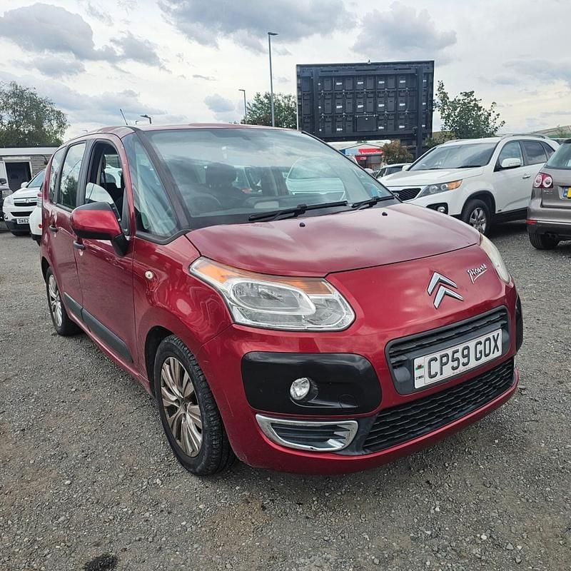Red Used 2009 Citroën C3 Picasso VTR Sport MPV | £995 (Super price) - Image 1/4
