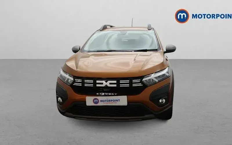 Usado Dacia Sandero Journey 91 HP (66 kW) 2022 Laranja Citadino